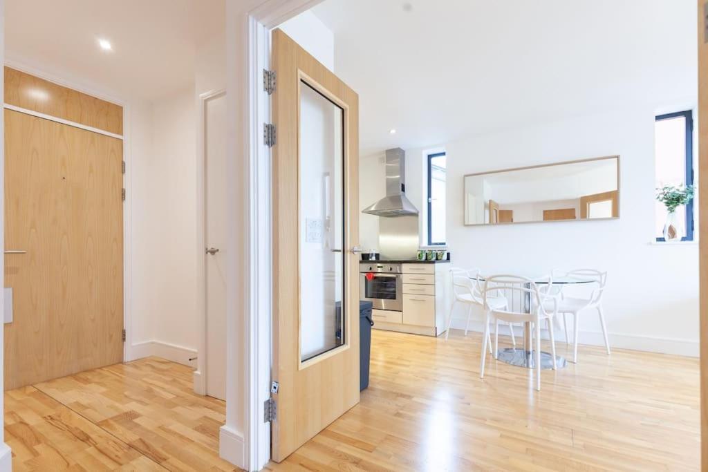 Oxfordshire Living - The Tolkien Apartment - Oxford Exteriör bild