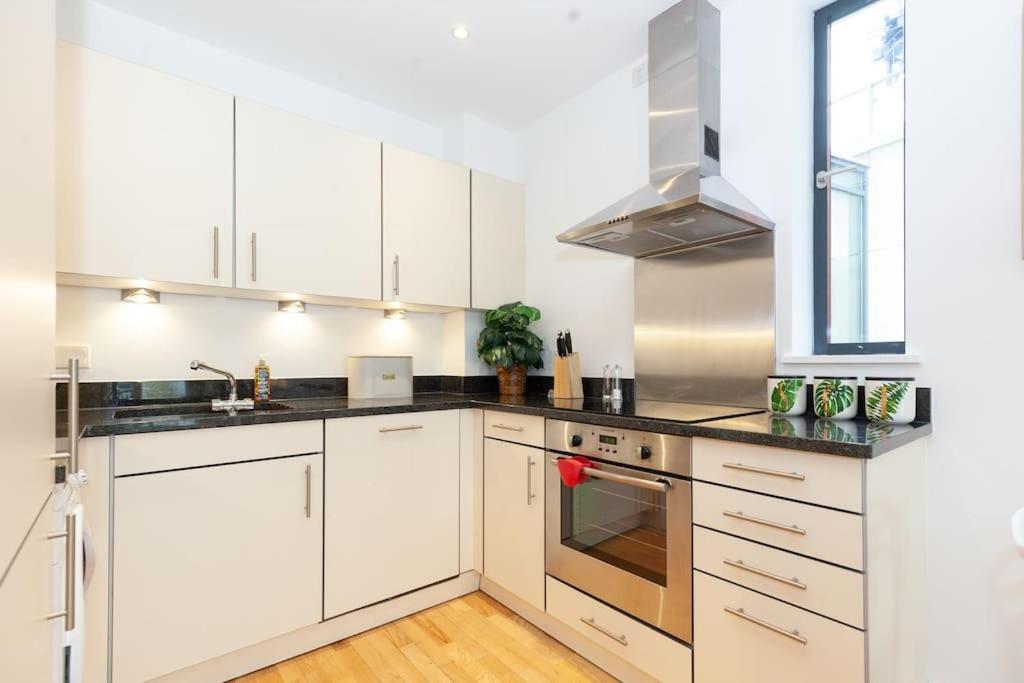 Oxfordshire Living - The Tolkien Apartment - Oxford Exteriör bild